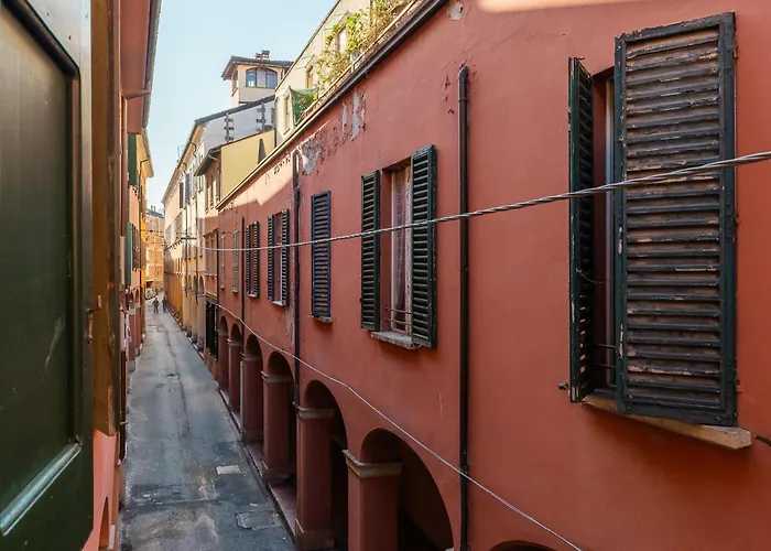 Gombruti Vintage By Wonderful Italy